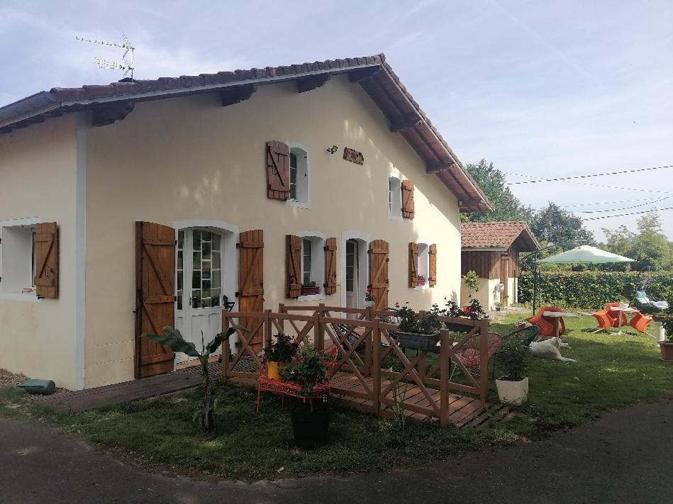 Maison Prats Audon Exterior photo
